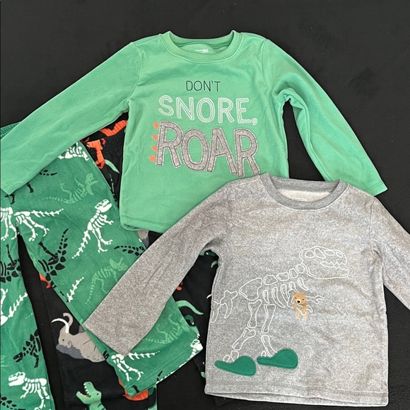 NWT Carter’s Dinosaur Fleece Pajama Set - 2 pants/2 shirts - 4T - Picture 2 of 11